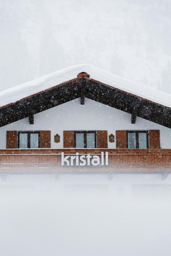 Hotel Kristall เลคอัมอาร์ลแบร์ก ภายนอก รูปภาพ